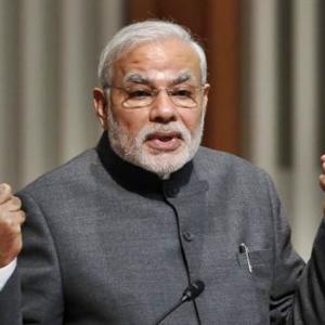 Modi hardsells India as a manufacturing destination