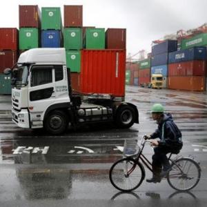 India ranks 19th among world's top exporters