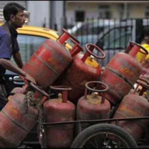 ONGC, OIL exempted from LPG subsidy payments this fiscal