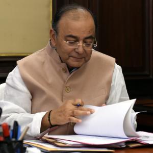 Few big numbers Jaitley will have to crunch to meet fiscal goals