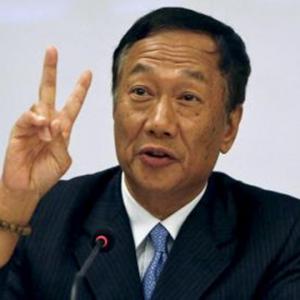 Foxconn boss started business with a loan from his mother-in-law!
