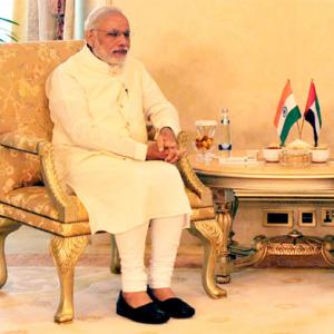 Modi sells India dream to UAE prime minister