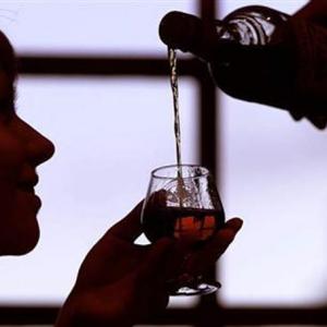 Kerala will be liquor free in 10 years time: UDF manifesto