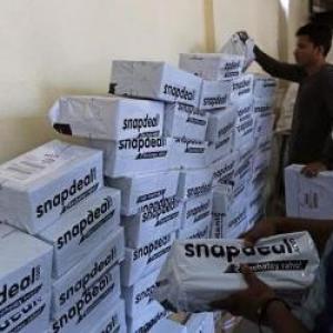 Snapdeal aiming to race past Flipkart by year-end
