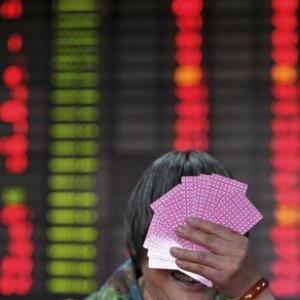 'Bloody Monday' ravages Chinese stocks, worst fall since 2007