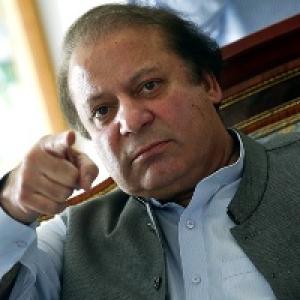 Petrol crisis forces Pak PM to skip WEF meet in Davos