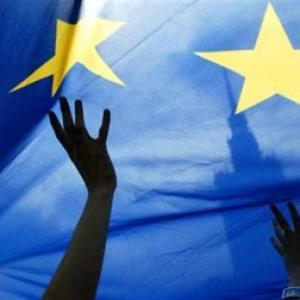EU seeks Modi intervention to resume FTA talks