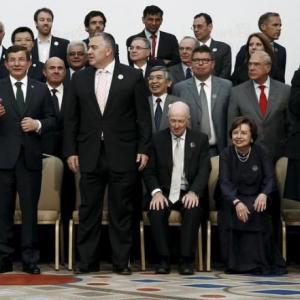 G20 promises transparency on rate moves as global economy disappoints