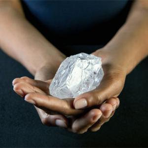 Largest uncut diamond may fetch $70 million!