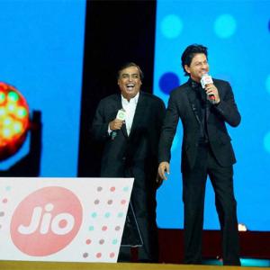 Reliance Jio net loss jumps to Rs 22.5 cr in October-March