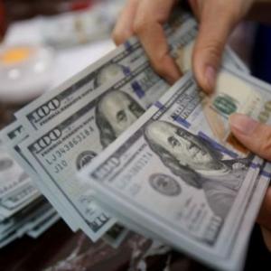 Forex reserves at record high of $393.612 billion