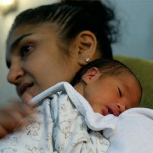 Paid 26-week maternity leave gets President's nod