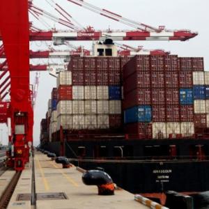 Exports growth slides to 4-month low in April