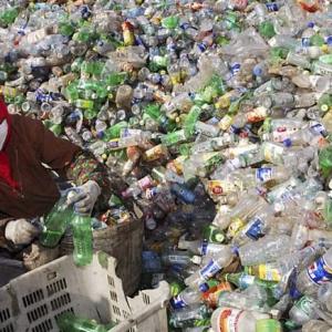 For FMCG biggies, plastic waste control is top priority