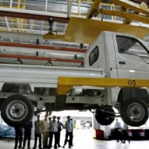 How Tata Motors plans to save Rs 1,900 crore in FY19
