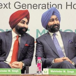 Fortis wants Sebi to take legal action against Singh brothers