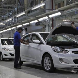 September sees car sales fall for 3rd consecutive month