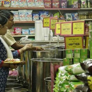 Inflation falls 1.81% in June, but food prices rise