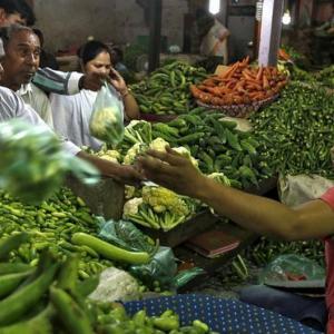 Why food prices may remain high for a few months