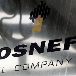 IOC renews deal to buy oil from Russia's Rosneft