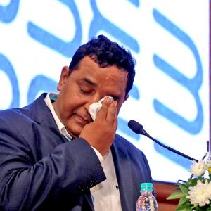 Why is Paytm's Vijay Sharma crying?