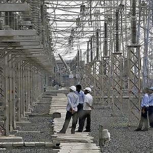 59 thermal power plants have less than 4 days' stocks