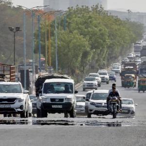 Passenger vehicle dispatches rise 13% in April: Siam