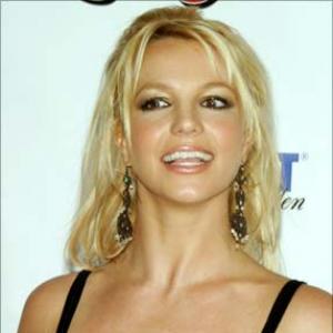 Britney Spears engaged to agent