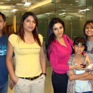 Spotted: Asin in Thailand