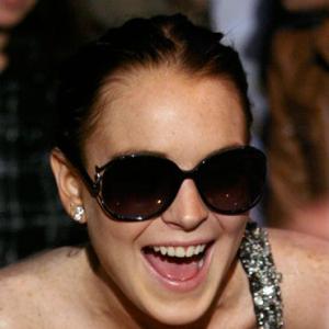 Lindsay Lohan posed nude for 1 million dollars for Playboy