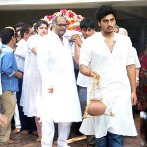 PIX: Bollywood attends Boney Kapoor's ex-wife's funeral