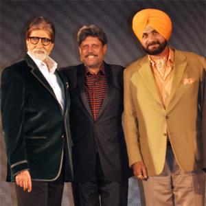 Amitabh: Wish I could use Sidhu's lines in KBC'