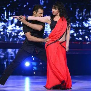 YOUR Favourite Dancer on Jhalak Dhikhhla Jaa? VOTE!