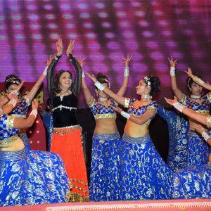 PIX: Madhuri, Salman dance to Mulayam Singh's tunes