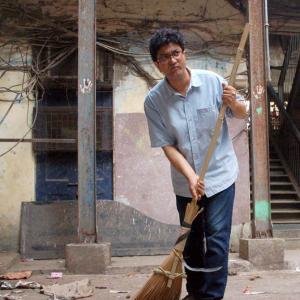 PIX: Now, Prasoon Joshi sweeps the streets