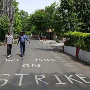 We are being treated as leftovers: FTII students