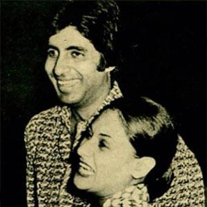Amitabh, Jaya Bachchan celebrate 42 years of marriage