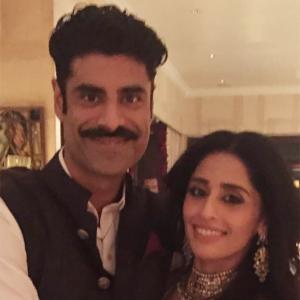 Sikandar Kher gets engaged!