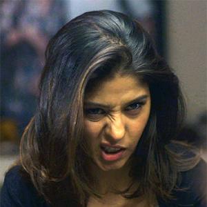 Review: Sunidhi Chauhan is impressive in Playing Priya