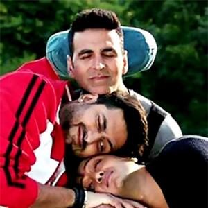 Housefull 3 review: I survived. Will you?