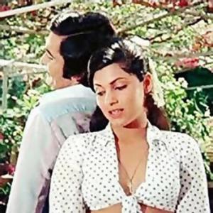 Quiz: Which scene from Nargis' real life was used in Bobby?