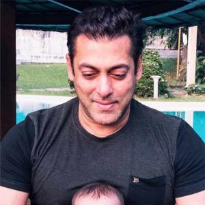 Salman Khan to play daddy