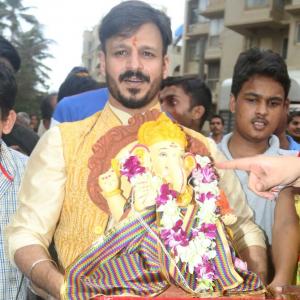 PIX: Vivek Oberoi bids adieu to Ganpati