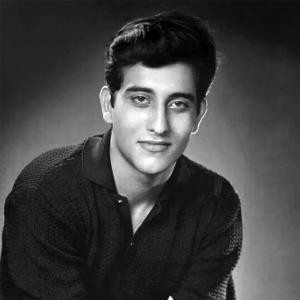 Vinod Khanna's Life in Pictures