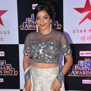 PIX: Sanjeeda, Mona Lisa, Drashti Dhami at Star Parivaar awards