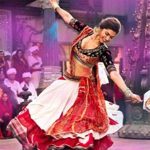 Bollywood Lessons: How To Dress This Navratri