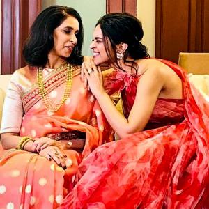 CAPTION THIS: What's Deepika's mom telling her?