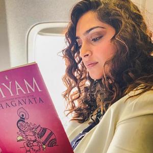 What is Bollywood reading?