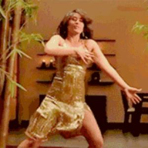 8 Reasons why Kareena deserves to judge a dance show