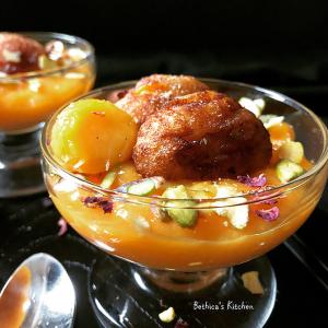 Tasted Aamras Pakora? Here's the recipe!